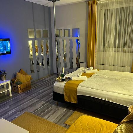 7 Days Apartment Мако Екстер'єр фото