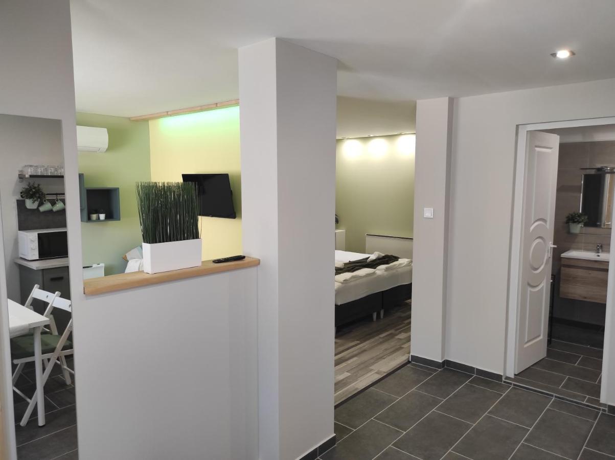 7 Days Apartment Мако Екстер'єр фото