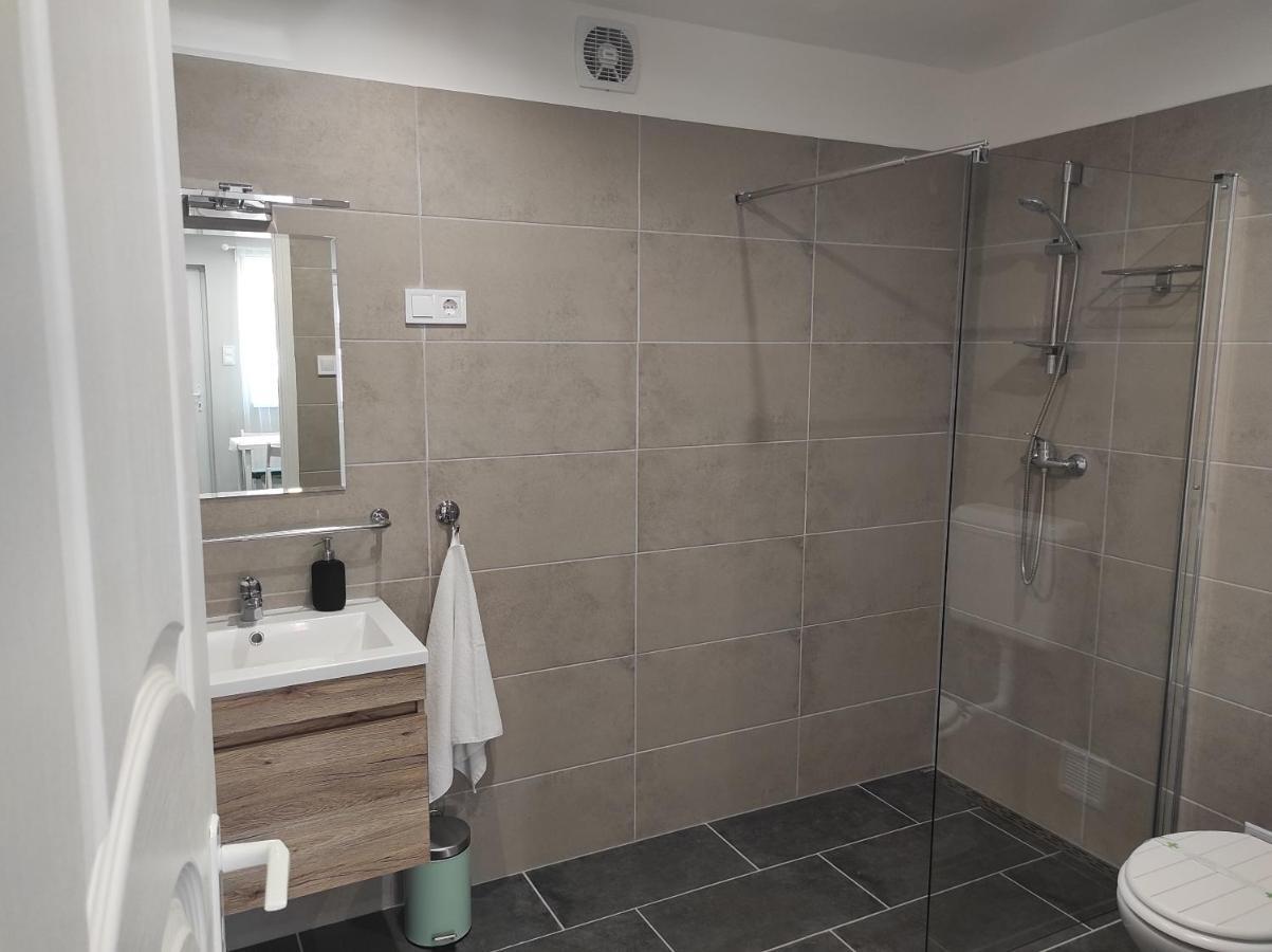 7 Days Apartment Мако Екстер'єр фото
