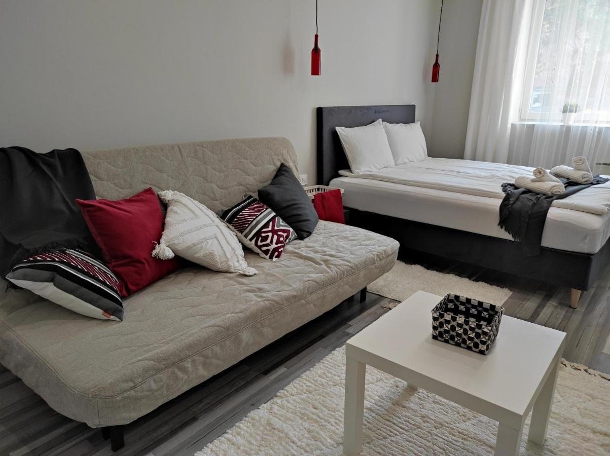 7 Days Apartment Мако Екстер'єр фото