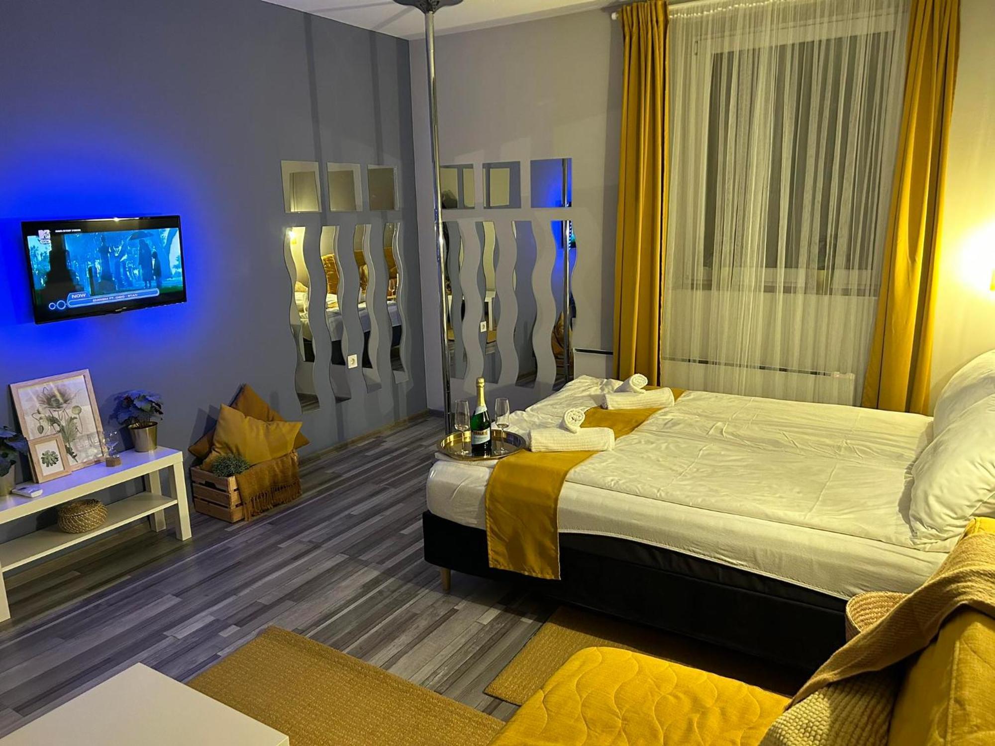 7 Days Apartment Мако Екстер'єр фото